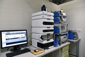 Gel permeation chromatography (HPLC GPC/SEC), Agilent 1260 Infinity liquid chromatograph